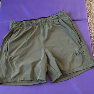 NOBULL Men's Rep Short